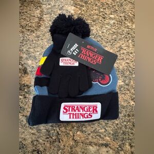 Stranger Things Boys' Pom Beanie Hat and Gloves Set, 2-Piece